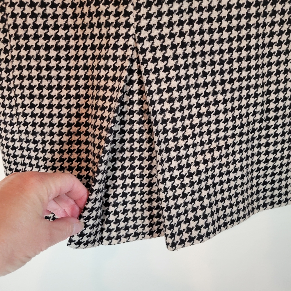 Eddie Bauer Womens Black and Cream Houndstooth A-line Skirt Size 6 - Picture 3 of 14
